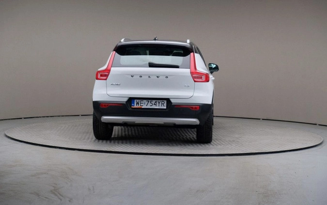 Volvo XC 40 cena 117899 przebieg: 59998, rok produkcji 2020 z Warszawa małe 211